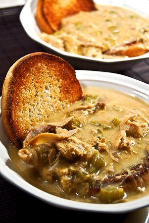 A very regional recipe from Southwest Georgia - Chicken Jallop from @Lana Stuart | Never Enough Thyme http://www.lanascooking.com/2010/03/22/chicken-jallop/ Southern Chicken Stew, Slow Cooker Chicken Stew, Georgia Food, Southern Comfort Food, Southern Dishes, State Foods, Hamburger Buns, Chicken Stew, Southern Cooking