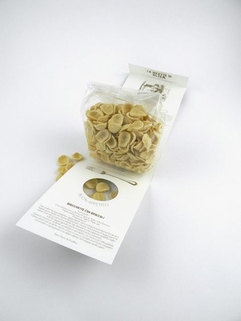 Pasta Terramia Pasta Crafts, Pasta Box, Packaging Snack, Transparent Packaging, Sauce For Rice, How To Store Bread, Meat Pasta, Wine And Food, Creative Package Design