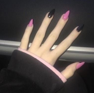 Everything okay? #nailart #nailideas Unghie Nail Art, Edgy Nails, Goth Nails, Grunge Nails, Simple Acrylic Nails, Black Nail, Dream Nails, Fire Nails, Funky Nails