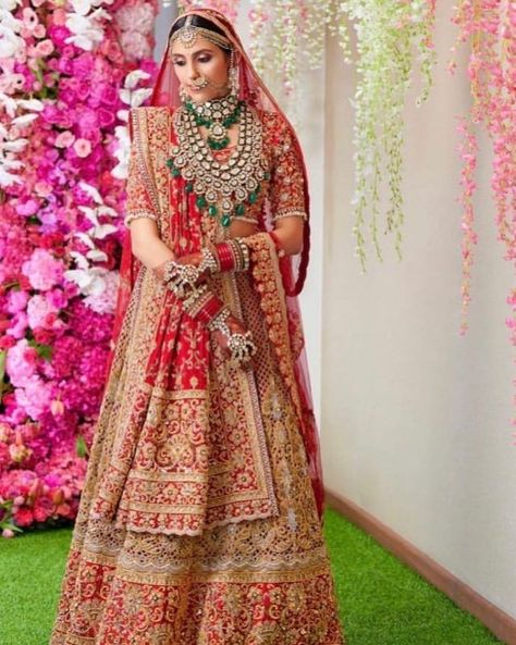 Here's What (& Who) Shloka Mehta Wore At Each Of Her Wedding Functions! | WedMeGood Shloka Mehta, भारतीय दुल्हन संबंधी, Sabyasachi Bridal, Nita Ambani, Pengantin India, Bride Outfits, Indian Bridal Lehenga, Indian Look, Bridal Outfit