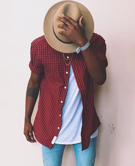 Follow>>>>    instagram >>> @jeffjeronimoo  Snapchat>>>       jeffiye Mens Hat Fashion, Clothing Photoshoot Ideas, Fedora Hat Men Outfits, Outfit Sombrero, Hat Men Outfit, Fedora Hat Outfit, Fedora Outfit, Fedora Style, Mens Fedora