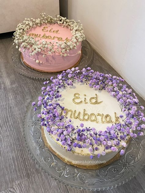 Eid Ul Fitr Decorations, Eid Mubarak Cake, Eid Sweets, Decoraciones Ramadan, Cake Recept, Eid Pics, Ramadan Desserts, Eid Cake, Artist Cake