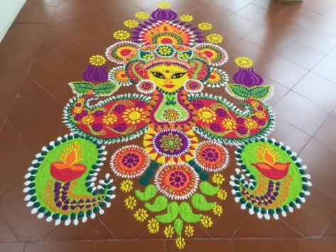 kolam design Best Rangoli Design, Rangoli Designs For Competition, Indian Rangoli Designs, Rangoli Simple, Latest Rangoli, Festival Rangoli, Rangoli Designs Latest, Indian Rangoli, Simple Rangoli Designs Images