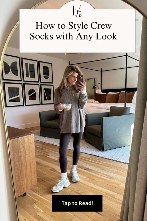 Have you ever thought crew socks would make your legs look short? I’ve honestly never felt like they do. As someone who is only 5’3″ (5’4″ on a good day…), I actually feel like crew socks elongate the legs. Read the Blog on how I style my everyday outfits with crew socks! Long Socks And Sneakers Outfit, Socks With Jeans, Sneakers With Crew Socks Outfit, Leggings And White Socks, How To Wear Socks With Leggings, How To Wear Socks With Flats, Womens Crew Socks Outfit, Tall Socks And Sneakers Outfit Leggings, Half Crew Socks Outfit