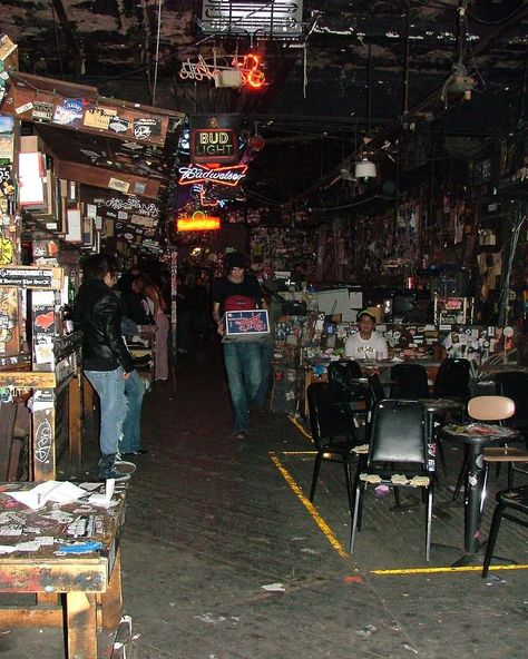 CBGB, the temple of punk. Standing by the stage, looking toward the front. Cbgb Punk, Steet Style, Punks Not Dead, Metal Mulisha, Music Venue, Alternative Music, Indie Rock, The Temple, Mecca