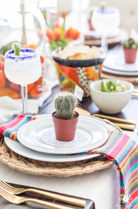 Colorful Table Decorations for Mexican Fiesta Party #mexicanfiesta #partyideas #fiestaideas #cincodemayo Mexican Friendsgiving, Fiesta Tablescape, Mexican Table Setting, Fresh Jalapeno, Authentic Guacamole Recipe, Mexican Dinner Party, Authentic Guacamole, Mexican Fiesta Decorations, Fiesta Table