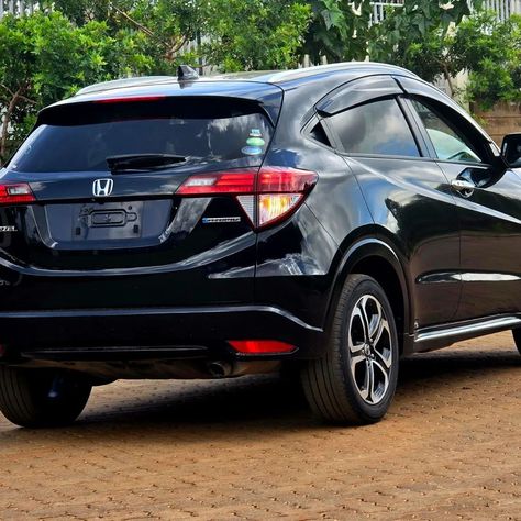 Honda vezel hybrid Z honda sensing model 1500cc with half leather interior 2017 model fully loaded Kes 2650000 Honda Hybrid, Honda Vezel, 2023 Honda Accord Hybrid, Honda Fit 2016, Honda Fit Hybrid, Honda Accord 2.0 Turbo Sport, Honda Civic Hybrid, Leather Interior, Dream Cars