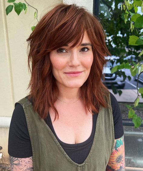 60 Most Universal Modern Shag Haircut Solutions for 2024 Celebrity Shag Haircut, Shag Medium Haircut, Lob Shag Haircut, Plus Size Shag Haircut, Shag Haircut Medium, Long Shag Haircut With Bangs, Layered Cut With Bangs, Shoulder Length Haircuts For Women, Trendy Shoulder Length Haircuts