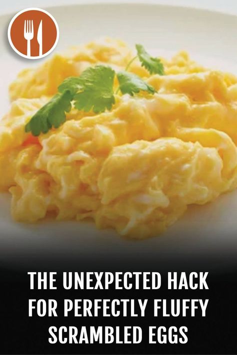 Gordon Ramsay Scrambled Eggs, The Best Scrambled Eggs, Easy Scrambled Eggs, Breakfast Eggs Scrambled, Gordon Ramsey Recipes, Best Scrambled Eggs, Ways To Cook Eggs, Fluffy Scrambled Eggs, Scrambled Eggs Recipe