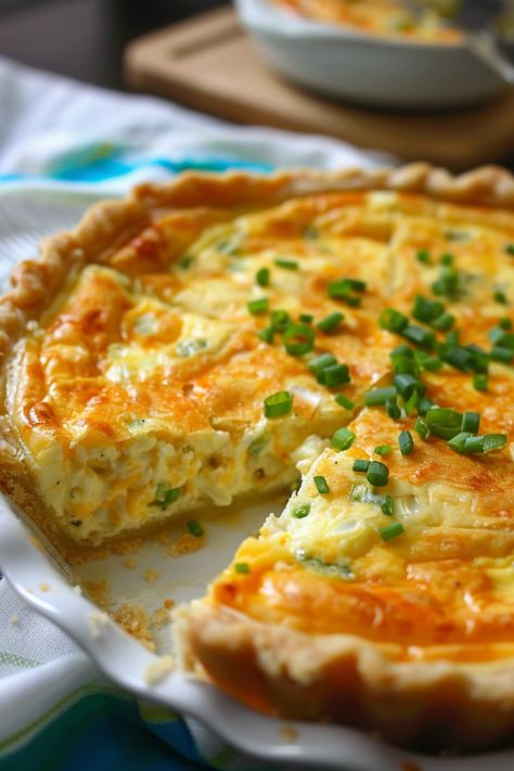 Mozzarella Quiche Recipes, 3 Cheese Quiche, Three Cheese Quiche, Brunch Quiche Recipes, Pineapple Cheese, Creative Dinner, Seaside Cottages, Delicious Quiche, Quiche Recipes Easy