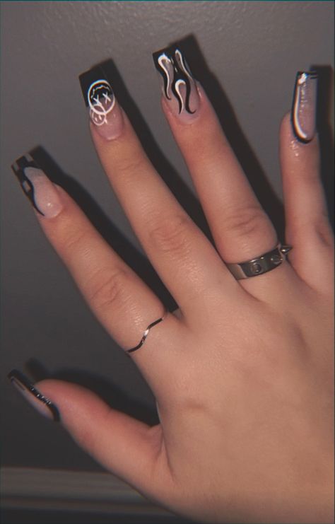 French Tip Fire Nails, Nail Flames Design, Nail With Flames, Prison Nails Design, Nail Designs For Tomboys, Edgy Nails Acrylic Grunge Short, Fall Flame Nails, Short Nails With Flames, Black Cartoon Nails