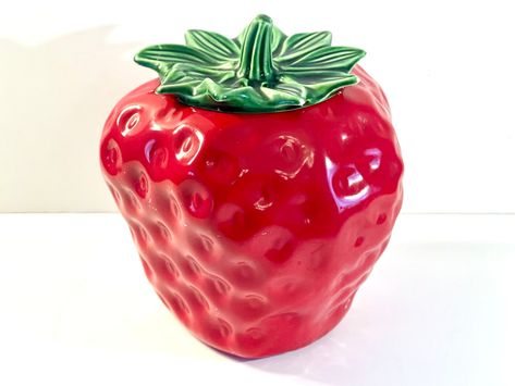 Vintage 1950s Ceramic Strawberry Cookie Jar Marked Mccoy USA - Etsy Strawberry Cookie Jar, Ceramic Strawberry, Mccoy Cookie Jars, Strawberry Cookie, Strawberry Kitchen, Strawberry Cookies, Ceramic Cookie Jar, Strawberry Patch, Vintage Strawberry