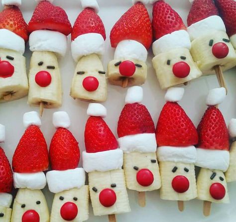 Santa Bananas, Daycare Menu Ideas, Banana Christmas, Daycare Menu, Easy Christmas Treats, Christmas Pj, Pj Party, Christmas Fruit, Yogurt Parfait