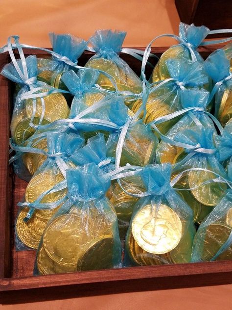 Athena Party Ideas, Percy Jackson Wedding Theme, Greek God Birthday Party, Percy Jackson Watch Party, Percy Jackson Party Decorations, Percy Jackson Party Food, Percy Jackson Snacks, Percy Jackson Recipes, Greek Mythology Birthday Party Ideas