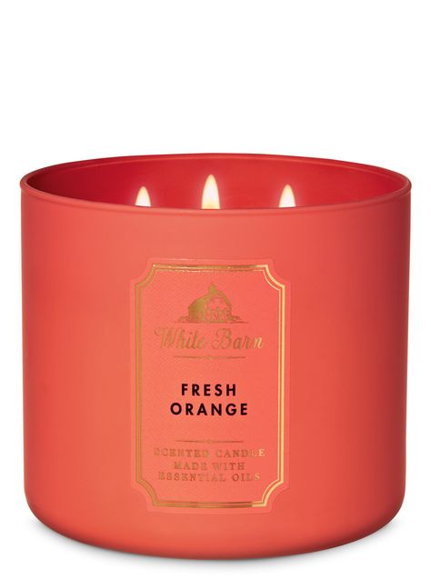 Orange Scented Candle, Fruity Candle, Candle Obsession, Bath N Body Works, Orange Candle, Bath Body Works Candles, Spring Candles, Orange Scent, Bath And Body Work