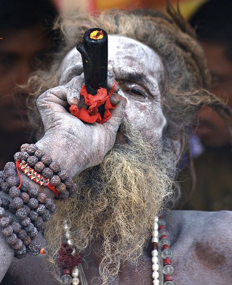 chillum Mahadev Aghori, Aghori Shiva, Dad Drawing, Mahadev Hd Wallpaper, Photography Men, Mahakal Shiva, Lord Mahadev, Lord Siva, Shiva Linga