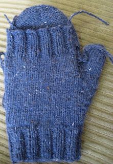 Colorwork Mittens, Knitting Mittens, Crochet Baby Mittens, Knitting Gloves Pattern, Mittens Crochet, Fingerless Gloves Knitted Pattern, Convertible Mittens, Diy Knit Blanket, Beanie Knitting Patterns Free