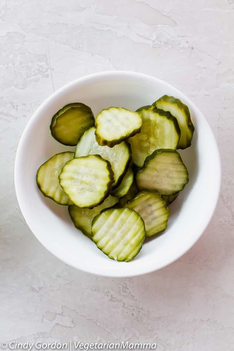 Dill pickle slices Gluten Free Fried Pickles, Fried Pickle Spears, Easy Fried Pickles, Sliced Pickles, Deep Fried Pickles, Dill Pickle Slices, Zucchini Bites, Cooks Air Fryer, Bakery Items