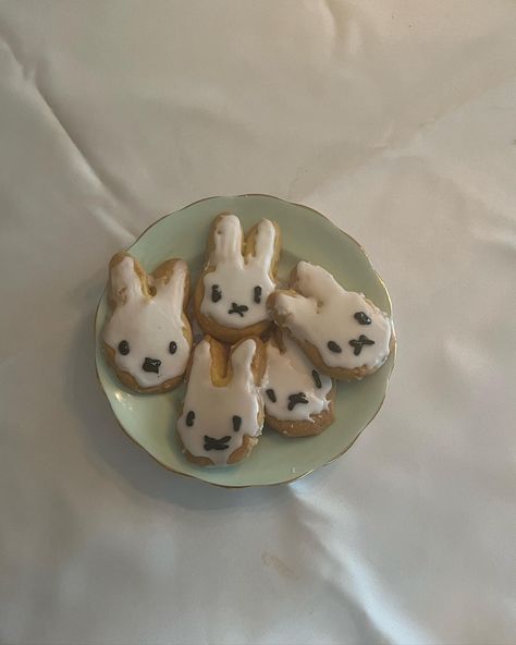 Miffy Cookies, Spring Baking, Good Food, Hello Kitty, Kitty, Baking