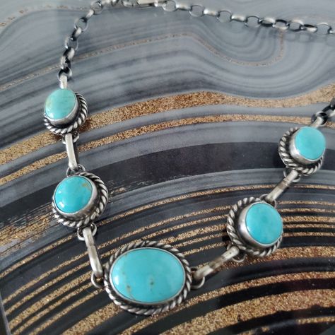 S.T.U.N.N.I.N.G. Beautiful Kingdom Turquoise Choker Necklace Sterling Silver Navajo Western Genuine Turquoise More Of A Robins Egg Blue Pictures Do Not Do It Justice In Perfect Condition *3 Additional Photos Show Same Choker In Different Colors To Show How It Looks On. Turquoise Pictures, Beautiful Kingdom, Vintage Navajo Jewelry, Real Turquoise Jewelry, Blue Choker Necklace, Turquoise Bracelets, Clear Crystal Necklace, Blue Choker, Turquoise Choker