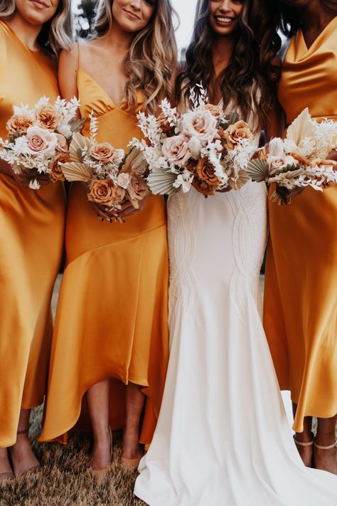 Orange Bridesmaid, Unique Bridesmaid Dresses, Orange Bridesmaid Dresses, Festival Bride, Tea Length Wedding, Designer Bridesmaid Dresses, Lovely Bride, Dresses For Wedding, Bridesmaid Style