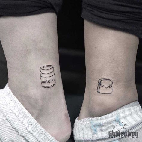 Nutella jar and toast tattoo by Calvin Grxsy Nutella Tattoo, Tattoo Dla Par, Breakfast Tattoo, Toast Tattoo, Flash Tatoos, Nutella Jar, Small Couple Tattoos, White Tattoos, Bestie Tattoo