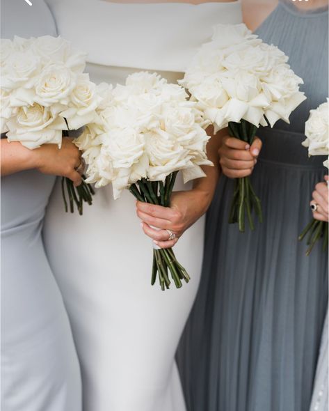 All White Rose Bridesmaid Bouquet, Ivory Roses Bouquet, White Bride Flowers, Classic Bride Bouquet, All White Roses Wedding, White Roses Bride Bouquet, 2024 Bridal Bouquet, Classic White Wedding Flowers, White Roses Bridesmaid Bouquet