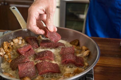 Fried Venison Tenderloin, Deer Tenderloin Recipes Skillet, Pan Seared Venison Backstrap, How To Cook Venison Tenderloin, Pan Fried Venison Backstrap, Venison Steak Recipes Pan Fried, Deer Tenderloin Recipes Oven, Fried Deer Tenderloin, Fried Venison Steak