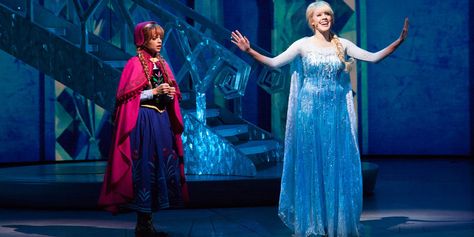 Frozen Live at the Hyperion in Disney California Adventure has been a smash success, and now you can purchase special Frozen Live dining packages Frozen Musical, Disneyland Guide, Musical Tickets, Tarzan Disney, Anna Und Elsa, Romeo Und Julia, Blue Man Group, Disney California Adventure Park, Disney Musical