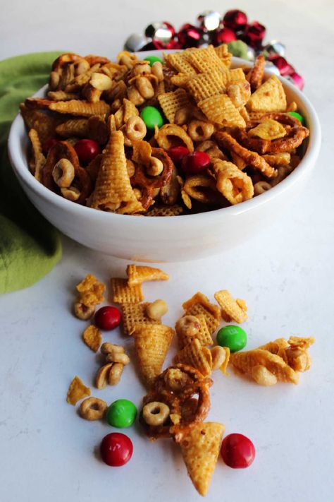 Caramel Chex Mix With Bugles 5 How To Make Chex Mix Recipes Christmas, Sweet Chex Mix Recipes With Bugles, Christmas Bugles Snack Mix Recipes, Chex Mix With Bugles Christmas, Christmas Caramel Chex Mix Recipes, Sweet And Salty Chex Mix Recipes With Bugles, Chex Mix Recipes With Bugles, Bugle Snack Mix Recipes, Bugle Chex Mix Recipes