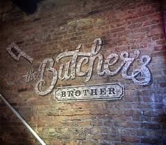 Brick Wall Ideas, Chicago Signs, Old Brick Wall, Distressed Signs, Faux Brick Walls, Building Signs, Wall Logo, Ghost Signs, A Brick Wall