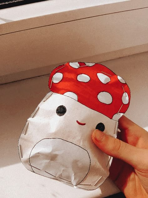 Squishmallow Diy, Paper Squishmallow, Easy Construction Paper Crafts, Construction Paper Crafts For Kids, Paper Squish, Homemade Squishies, Paper Squishy Ideas, Paper Squishies, Make Your Home Look Expensive