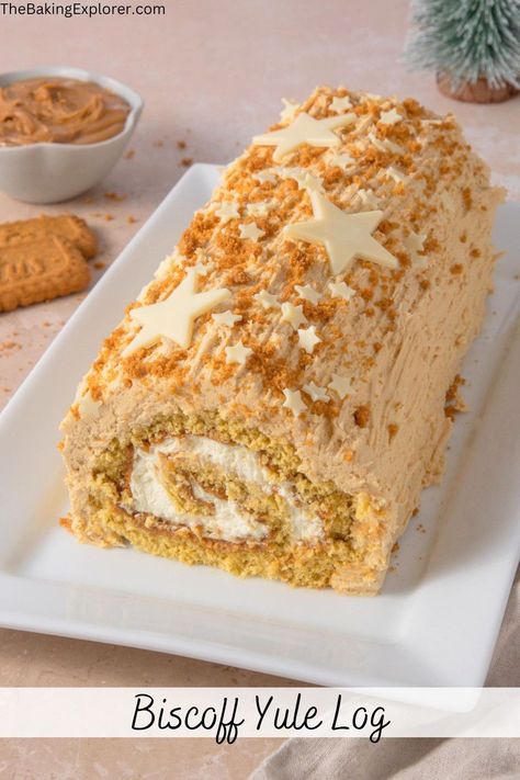 Recipe for Biscoff Yule Log - brown sugar sponge filled with Biscoff spread & whipped cream, covered in a white chocolate & Biscoff ganache - perfect for Christmas and the festive season! #thebakingexplorer #yulelog #biscoff #whitechocolate #christmas Biscoff Ganache, Biscoff Buttercream, Biscoff Cupcakes, Biscoff Cake, Biscoff Biscuits, Cake Rolls, Biscoff Spread, Clean Baking, Tea Ideas