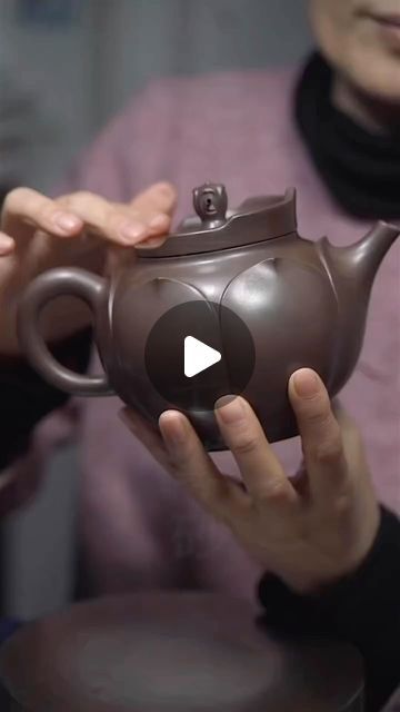 Oriental.Potcraft on Instagram: "Handcrafted Chinese Yixing pottery teapot link in our Bio 🙌🏻 https://orientalpotcraft.shop/ #art #handmade #crafts #diy #artist #craft #arts #crafting #creative #artwork #painting #smallbusiness #homedecor #artistsoninstagram #design #handcrafted #crafty #artsy #love #drawing #diycrafts #giftideas #etsy #decor #artoftheday #handmadewithlove #homemade #creativity #instagood" Etsy Decor, Yixing Teapot, Pottery Teapots, Love Drawing, Creative Artwork, Art Handmade, Shop Art, Crafts Diy, Artwork Painting