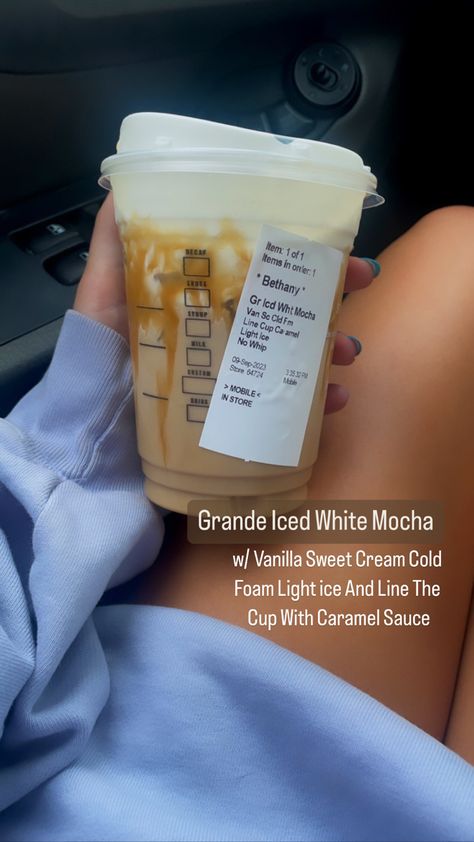 Starbucks Grande Iced Coffee, Medium Starbucks Drinks, Energizing Starbucks Drinks, Cold Starbucks Drinks No Coffee, Simple Starbucks Orders, Starbucks Drink Recipes Without Coffee, Grande Starbucks Drinks Recipes, Starbucks Cappuccino Order, Carmel Coffee Starbucks Orders