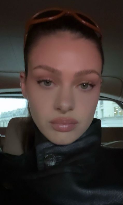 Nicole Peltz, Nicola Anne Peltz, Nicola Peltz Beckham, Nicola Peltz, Nicolas Peltz, Westchester County, Glamour Makeup, Makeup Nails, Actresses