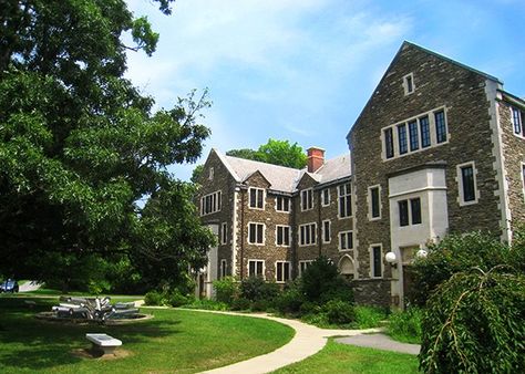 Forget the SAT. Forget Your GPA. Write Four Good Papers, and Bard College Will Let You In. Common App, Bard College, Philosophy Of Science, University Architecture, After High School, School Play, Amazing Buildings, College Admission, Good Essay