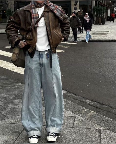 Baggy Jeans Outfits, Baggy Jeans Outfit, Jeans Outfits, Street Fashion Men Streetwear, Guys Clothing Styles, Mens Outfit Inspiration, Cool Outfits For Men, Swaggy Outfits, Streetwear Men Outfits