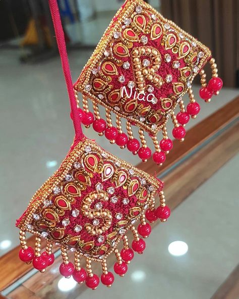 Work Hangings For Blouses, Maggam Work Dori Hangings, Maggam Work Hangings For Blouse, Tasal Designe For Blouse, Maggam Work Hangings, Blouse Thread Hangings, Maggam Hangings For Blouses, Aari Work Blouse Tassels Designs, Maggam Tassels For Blouse