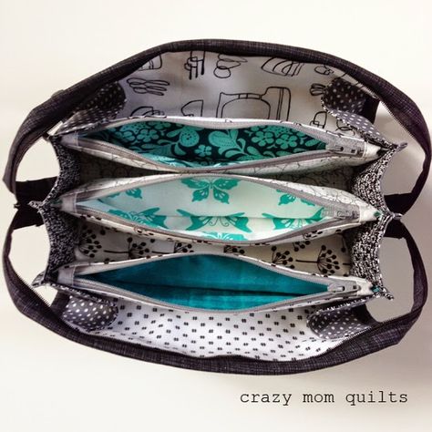 crazy mom quilts: sew together bag (with modifications) Sew Together Bag, Scrap Projects, Crazy Mom, Zippered Bag, Sewing Purses, Vanity Case, Gear Bag, Bags Tutorial, Purse Patterns