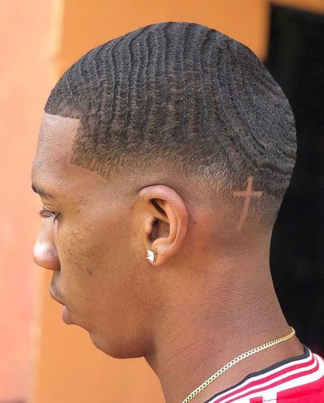 24+ Best Waves Haircuts for Black Men #waveshaircuts #360waves #180waves #fadehaircut #fadehaircutmen #lowfade #highfade #skinfade #menshairstyles #menshaircut #menshaircuts #fadehaircuts Black Man Haircut Fade, Low Haircuts, 360 Waves Hair, Waves Hairstyle Men, Haircut Parts, Waves Hairstyle, Black Hair Cuts, Waves Haircut, Taper Fade Haircut