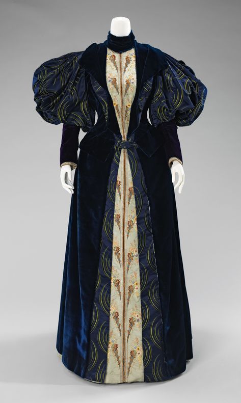 1890s Fashion, 1800s Fashion, 19th Century Fashion, Period Outfit, Victorian Clothing, Retro Mode, Costume Collection, Costume Institute, Vintage Gowns