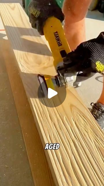 Age Wood Diy, Fast Wood Projects, Small Woodworking Projects For Beginners, Mdf Ideas Diy Projects, Extra Wood Projects Diy, Diy Wood Flooring Ideas, Small Woodworking Projects That Sell, Diy Country Home Decor, Work Bench Ideas