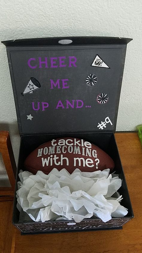 Football/cheer homecoming proposal Football Proposal, Cheer Homecoming, Sadie Hawkins Proposals, Sadies Proposal, Homecoming Poster Ideas, School Dance Ideas, Prom Posters, Homecoming Signs, Cute Homecoming Proposals