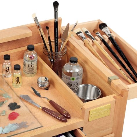 Plenty of storage so your art supplies are always organized Home Art Studios, Brush Rest, Table Easel, Art Studio Space, Art Supplies Storage, Art Studio Organization, Art Studio Room, Art Studio At Home, Studio Organization