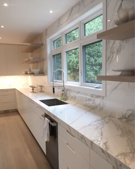 Marble In The Kitchen, Small Kitchen Marble Countertop, Calacatta Kitchen Countertop, Kitchen Design Marble Countertops, Marble Tile Countertop, Marble Splash Back Kitchen, Calacatta Marble Countertops, Sintered Stone Countertops Kitchen, Granite Tiles For Kitchen