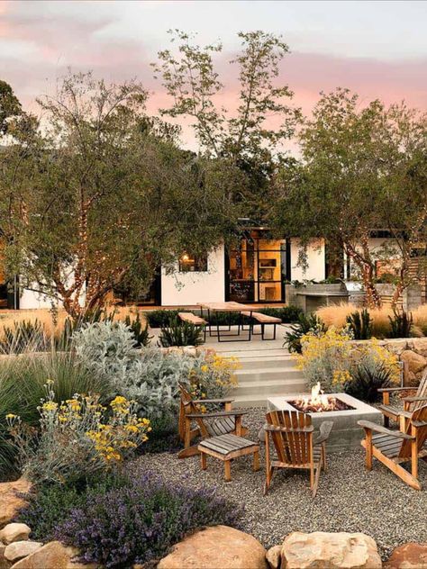 montecito home tour | one kindesign Horse Landscape, Backyard Entertainment, Modern Garden Lighting, Modern Garden Landscaping, Malibu House, Flying Horse, Future Garden, Herb Garden Design, Garden Design Layout