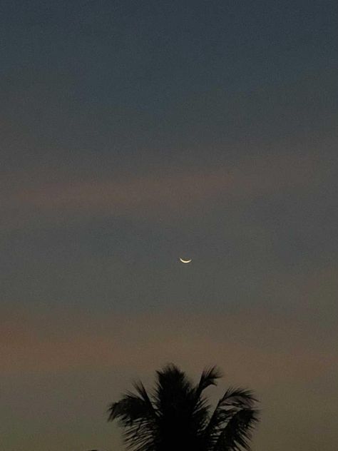 Chand Mubarak 🌙 Chand Mubarak, Pretty Skies, Pretty Sky, Sky Aesthetic, Pink Wallpaper, Crescent Moon, Crescent, Moon, Pink