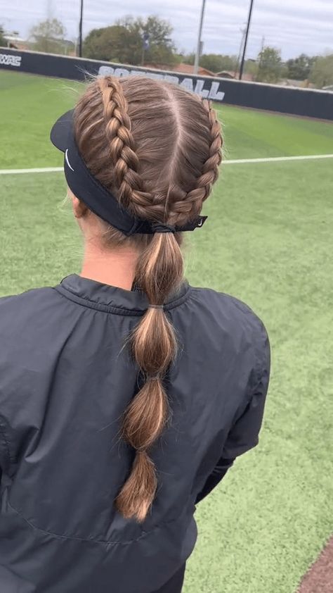 football game hairstyle Athlete Braids Hairstyles, Cute Hair Styles For Softball, Softball Hair For Pictures, Softball Hairstyles Braids Sports, Hairstyles For Softball Players, Softball Bow Hairstyles, Softball Hair Tutorial, Hairstyle For Softball, Firefighter Hairstyles Women