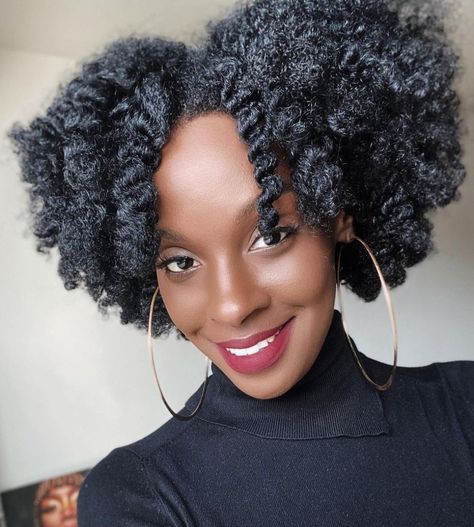 10 Perfect Twist Out Styles for Natural Hair and How to Achieve Them Two Strands Twist, Twist Out On Natural Hair, Hair Weave Styles, Chunky Twist Out, Natural Twist Out, Styles For Natural Hair, Most Beautiful Hairstyles, Flat Twist Styles, Twist Out Styles